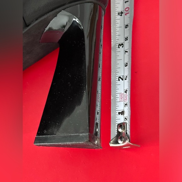 Wishbone TABITHA genuine leather Boots size 7.5 - Picture 6 of 8